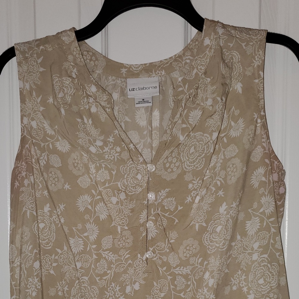 Liz Claiborne cream and white floral top
